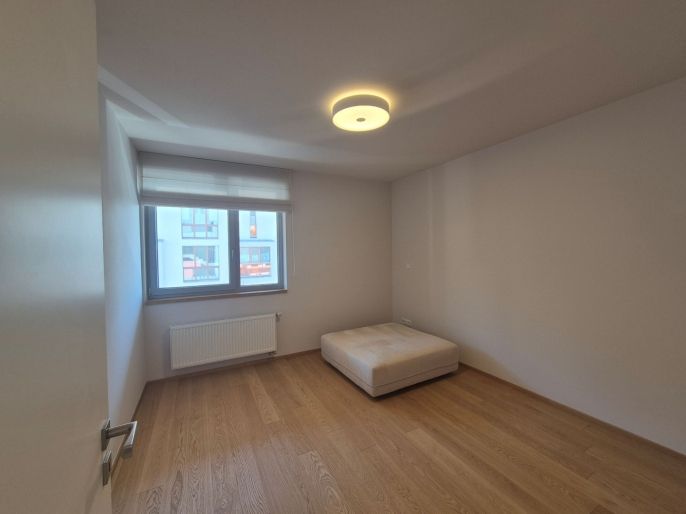 Pronájem, Byt 3+kk, Beroun