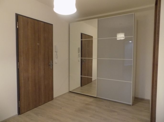 Pronájem, Byt 2+kk, Beroun