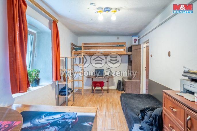 Prodej, Nájemní dům, Husinec