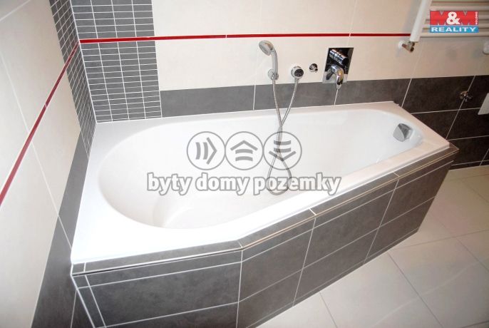 Pronájem, Byt 2+kk, Jičín