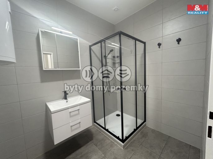 Pronájem, Byt 2+kk, Louny