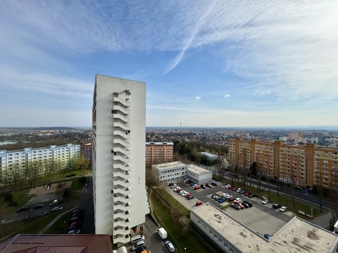 Prodej, Byt 1+kk, Chomutov