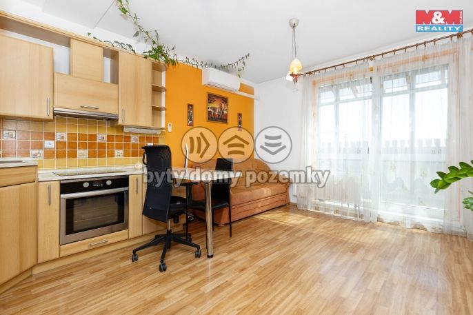 Prodej, Byt 2+kk, Pardubice