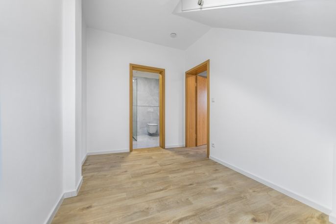 Pronájem, Byt 4+kk, Domažlice