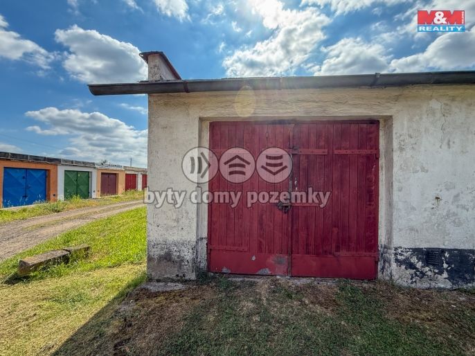 Prodej, Garáž, Most