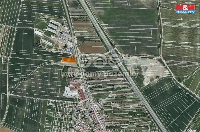 Prodej, Komerční pozemky, Starovičky