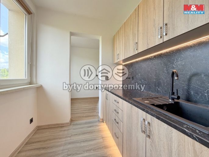 Prodej, Byt 3+1, Černovice