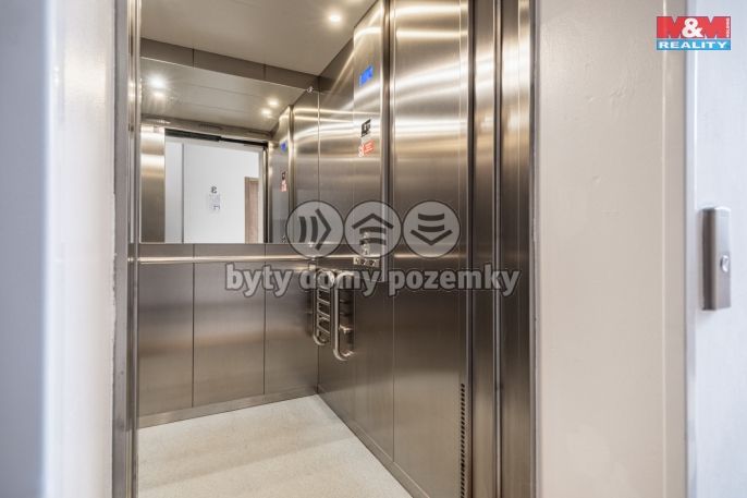 Prodej, Byt 2+kk, Nymburk