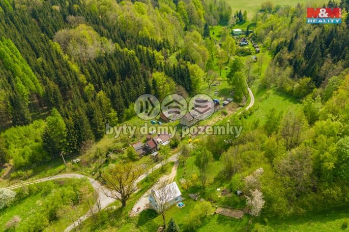 Prodej, Louka, Javorník