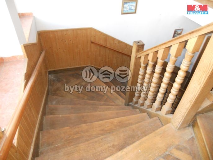 Prodej, Obchodní objekt, Hředle