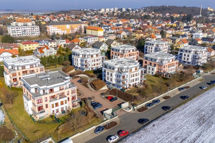 Prodej, Byt 4+kk, Slaný