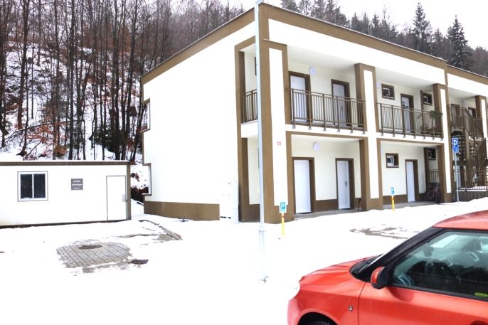 Pronájem, Byt 1+kk, Ostrov