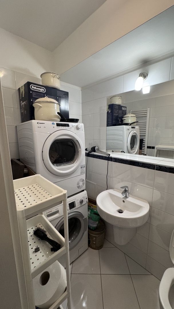 Pronájem, Byt 1+kk, Praha