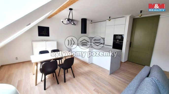 Pronájem, Byt 2+kk, Chomutov