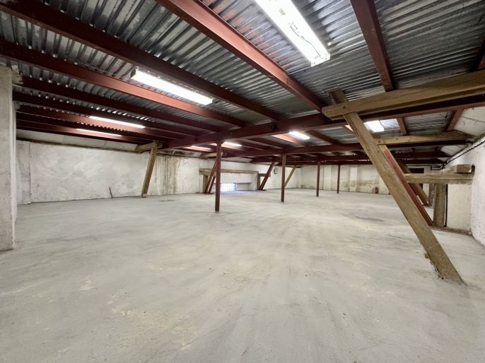 Pronájem, Sklad, Zákolany