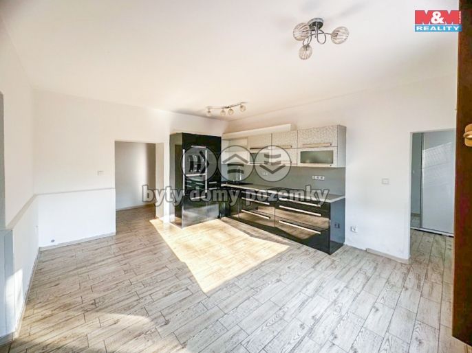 Prodej, Byt 3+kk, 72 m², Křešice