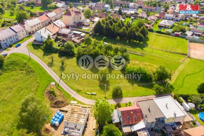 Prodej, Pozemek k bydlení, Uhřice