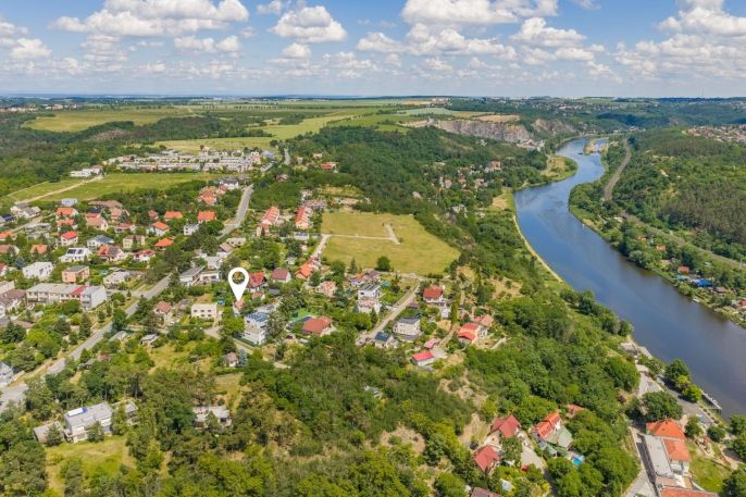 Prodej, Pozemek k bydlení, Husinec