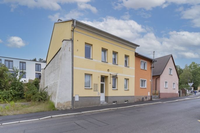 Pronájem, Byt 1+kk, Cheb