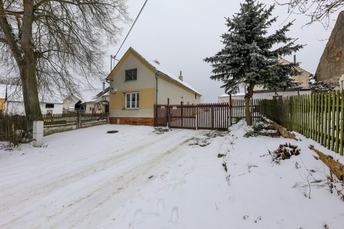 Prodej, Garáž, Křelovice