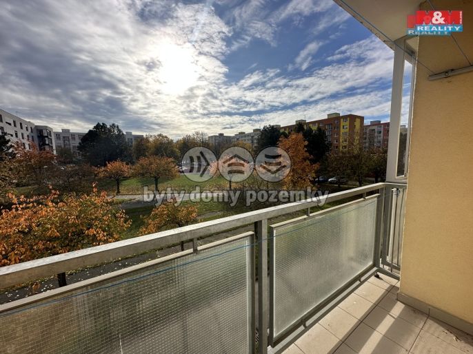 Pronájem, Byt 1+kk, Hradec Králové