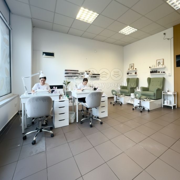 Pronájem, Obchod a služby, Poděbrady