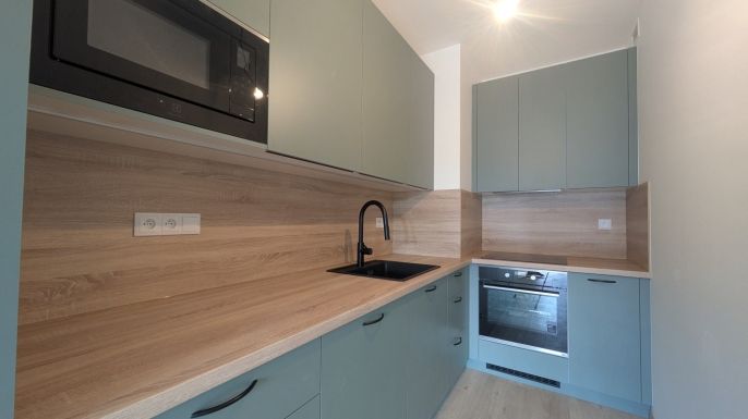 Prodej, Byt 2+kk, Praha