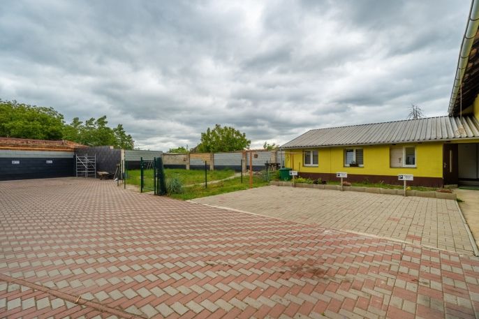 Prodej, Nájemní dům, Černčice