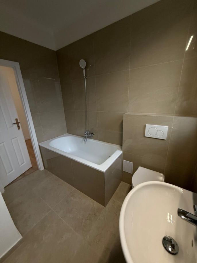 Pronájem, Byt 2+kk, Beroun