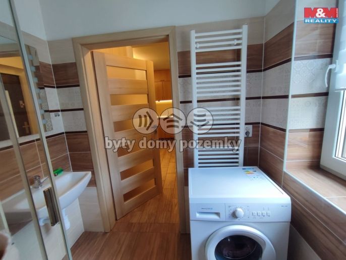 Pronájem, Byt 1+kk, Třinec