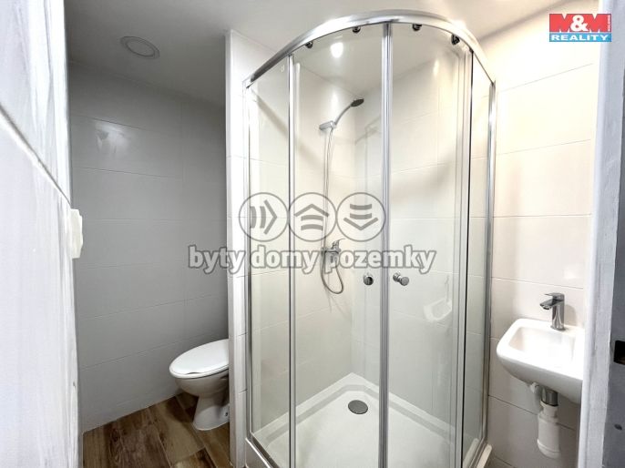 Pronájem, Byt 1+kk, Klášterec nad Ohří