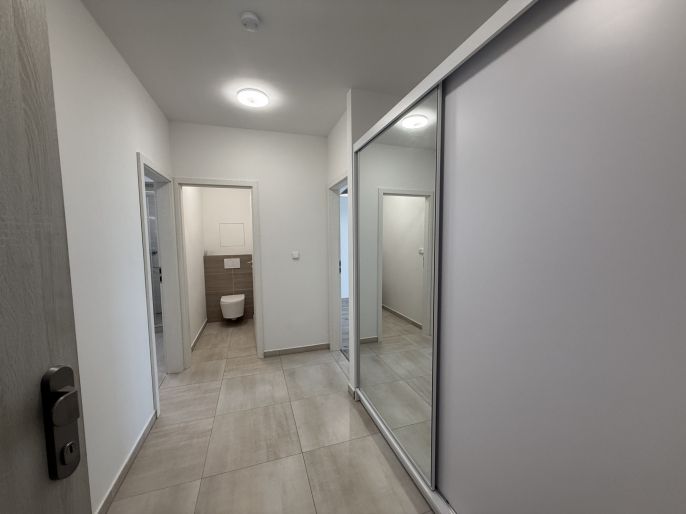 Pronájem, Byt 2+kk, Hradec Králové