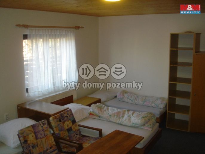 Prodej, Obchod a služby, Babice