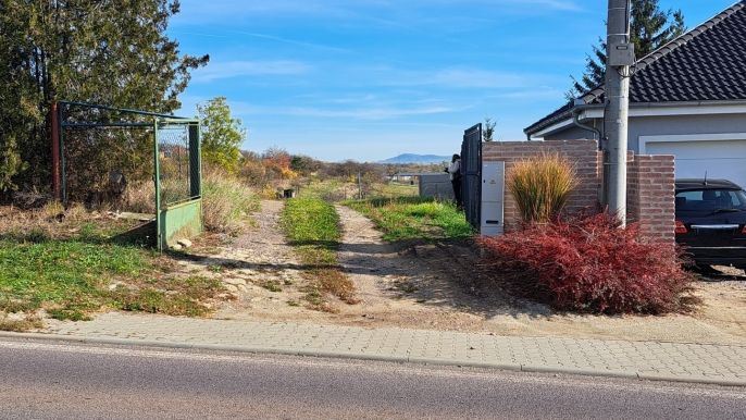Prodej, Pozemek k bydlení, Hrušovany nad Jevišovkou