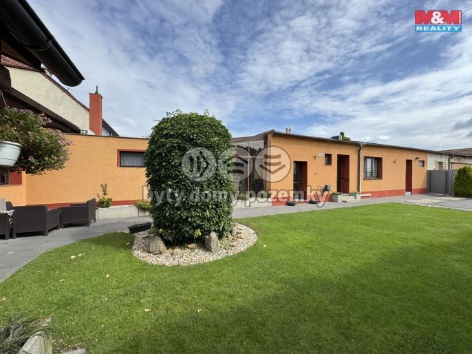 Prodej, Rodinný dům, Ladná