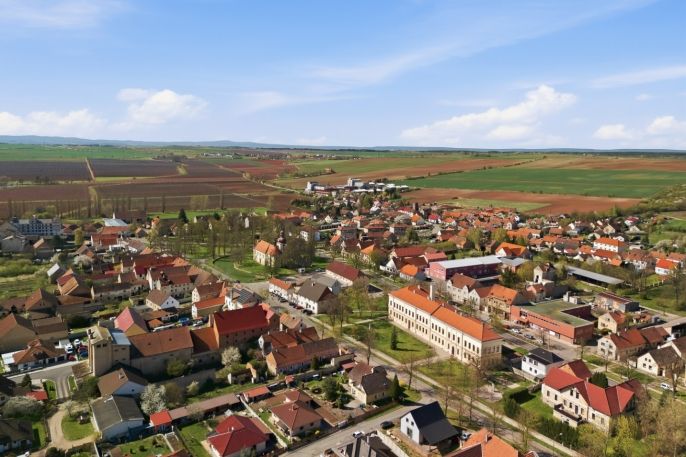 Prodej, Zemědělská usedlost, Kněževes