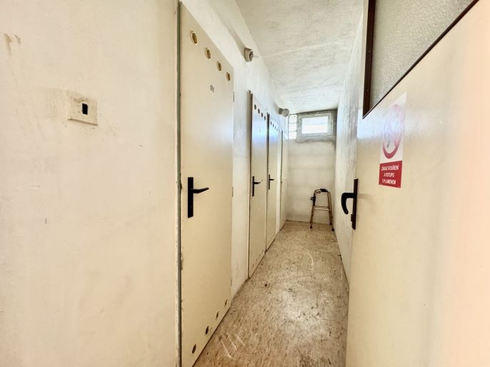 Prodej, Byt 1+kk, Chomutov