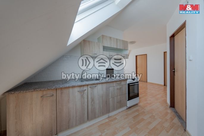 Pronájem, Byt 4+kk, Choryně