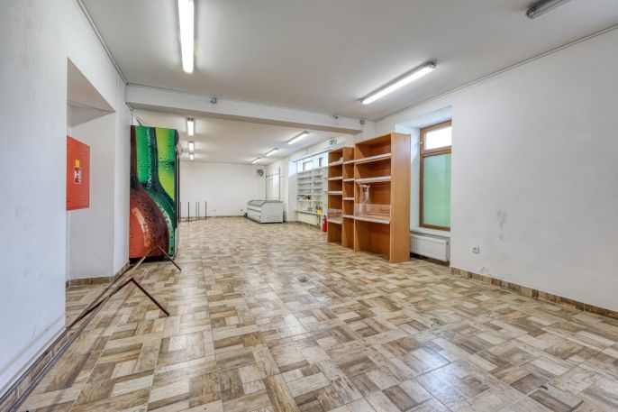 Pronájem, Obchod a služby, Nýřany