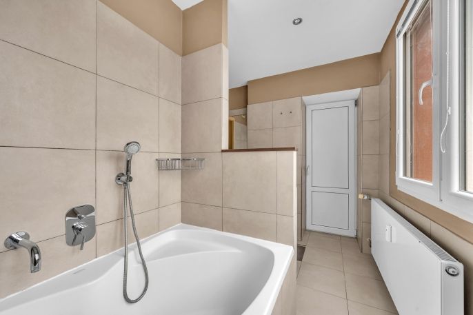 Prodej, Byt 3+kk, Pardubice