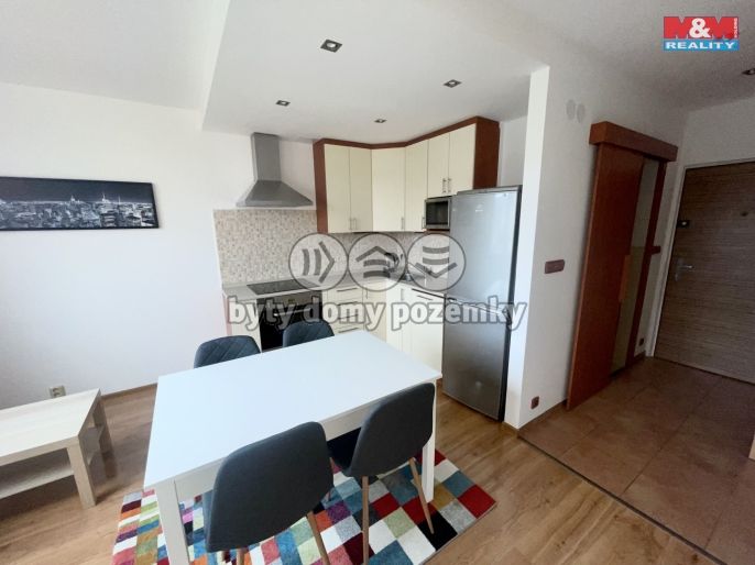 Pronájem, Byt 1+1, Děčín