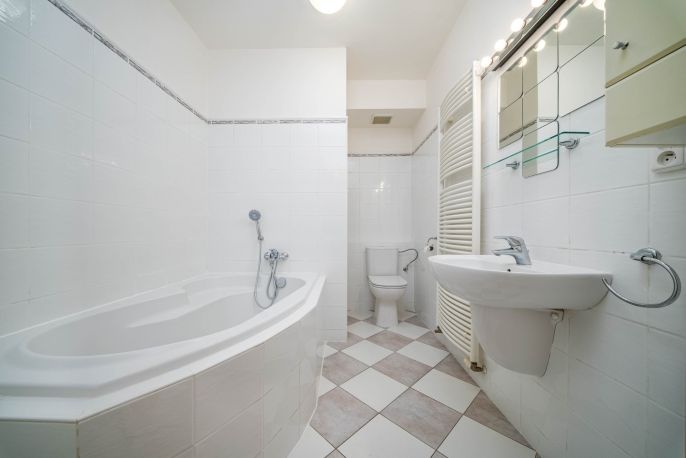 Prodej, Byt 1+kk, Praha