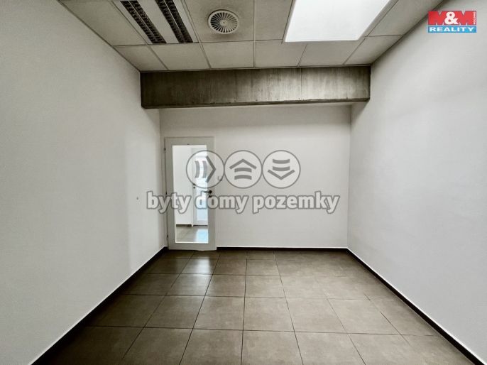Pronájem, Kancelářský prostor, Nupaky