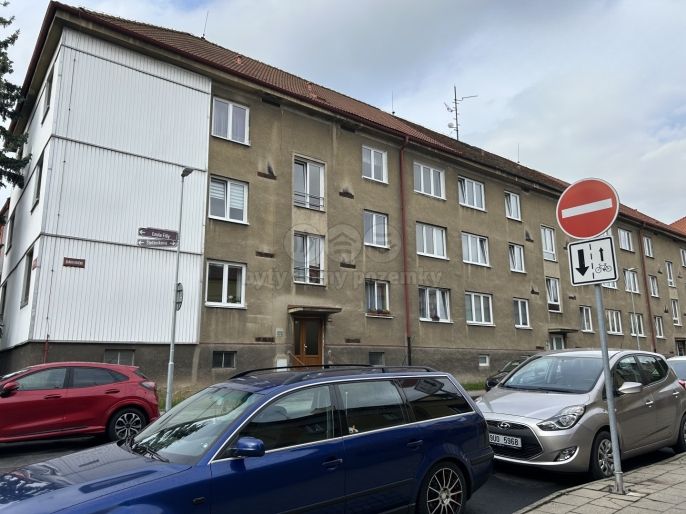 Pronájem, Byt 1+kk, Louny