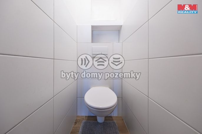 Prodej, Byt 3+1, Neveklov