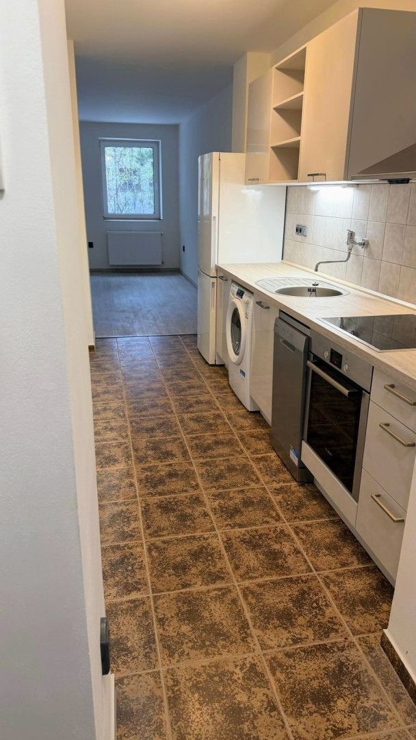 Pronájem, Byt 1+kk, Liberec