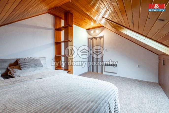 Prodej, Byt 3+1, Radešínská Svratka