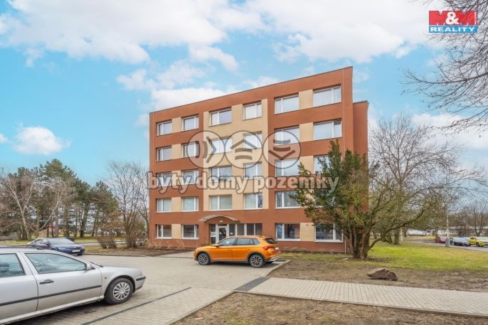 Prodej, Byt 1+kk, Kladno