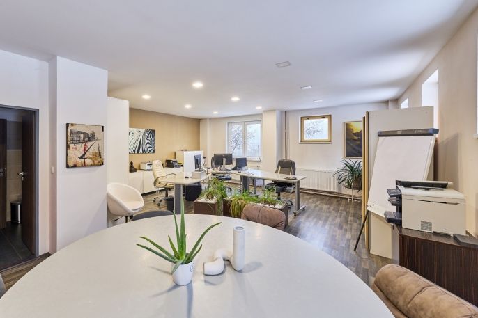 Prodej, Obchod a služby, Trutnov