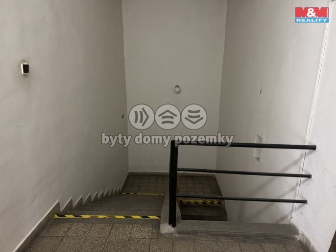 Pronájem, Obchod a služby, Praha